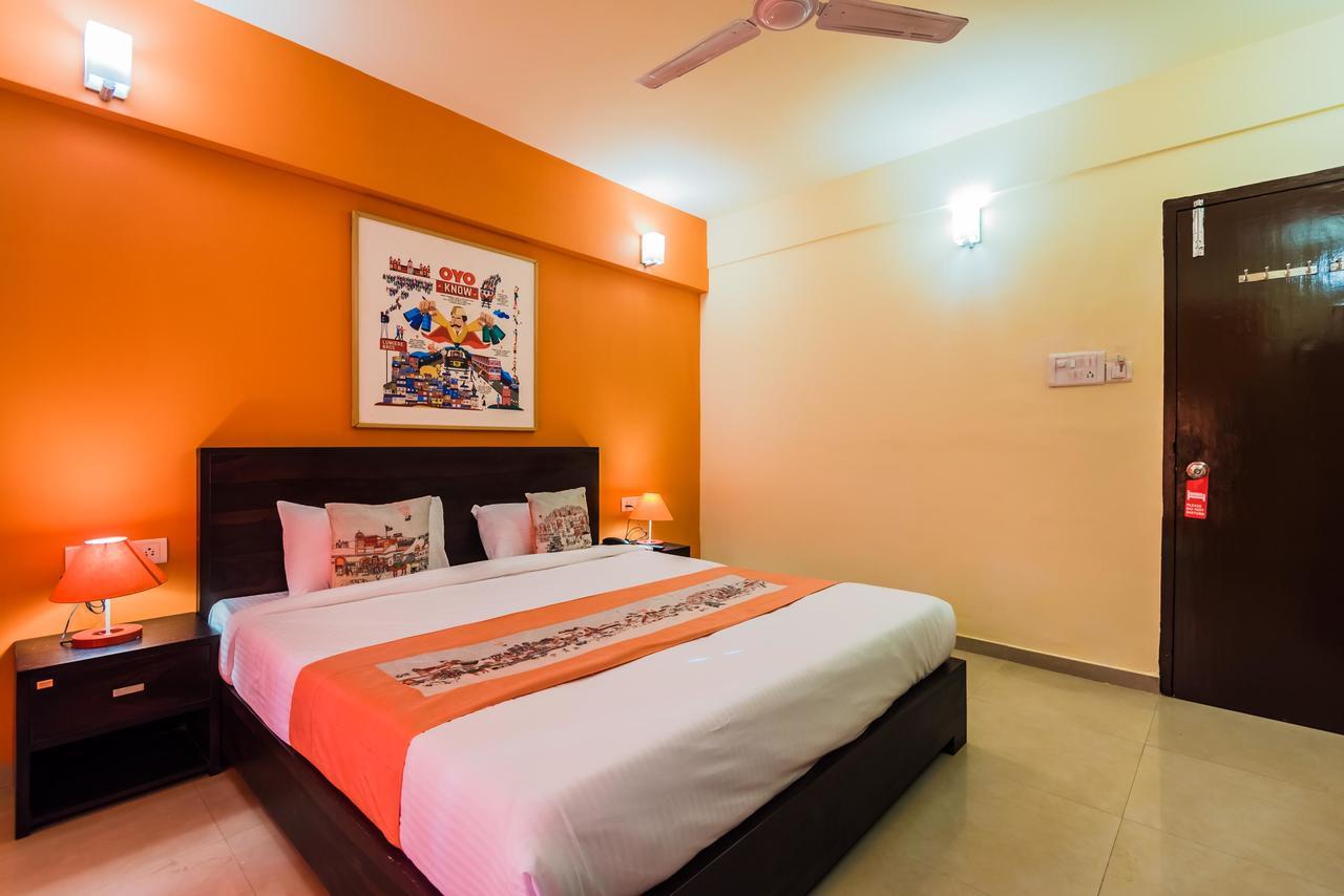 Oyo Flagship 389 Maitri Park Chembur Hotel Mumbai Exterior photo